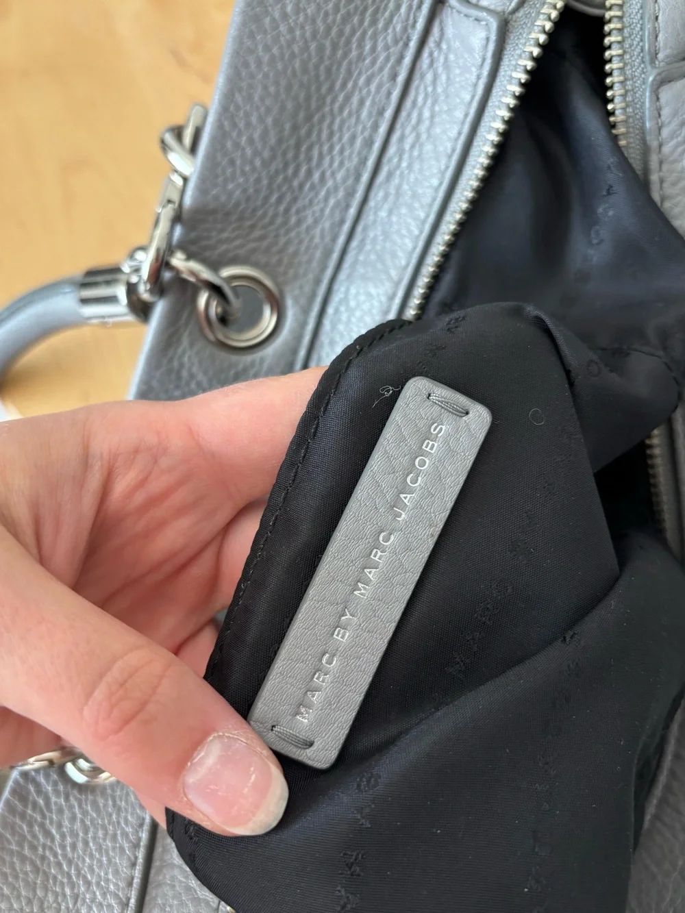 Marc Jacobs Too Hot to Handle Light Gray Pebbled Leather Satchel Crossbody